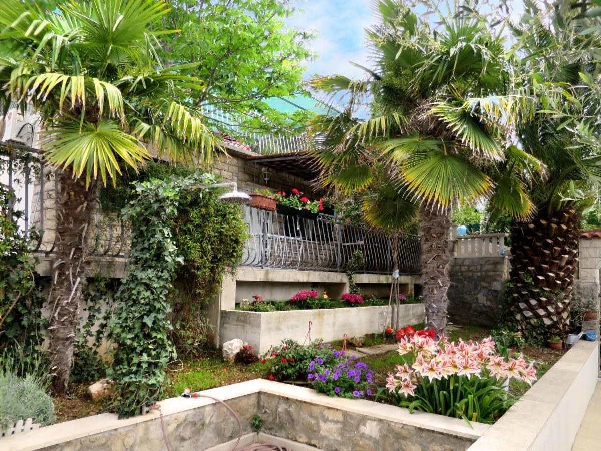 Holiday Home Garden Apartment - Brc650 By Interhome 苏曼婷 外观 照片