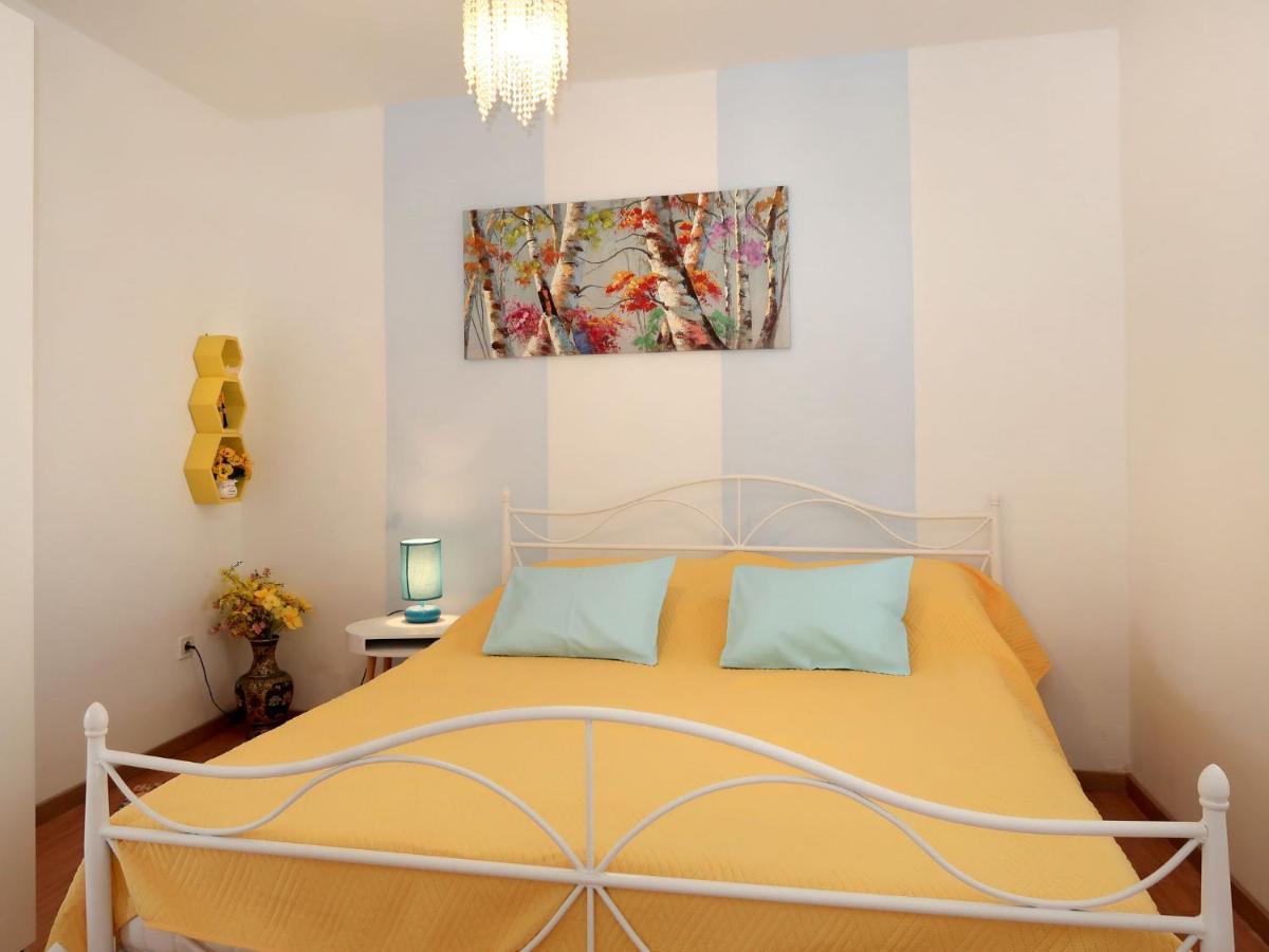 Holiday Home Garden Apartment - Brc650 By Interhome 苏曼婷 外观 照片